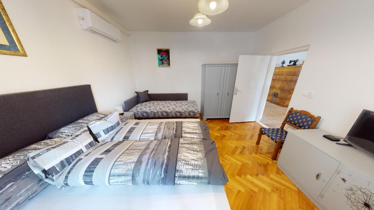 Family Apartman ميسكولك المظهر الخارجي الصورة