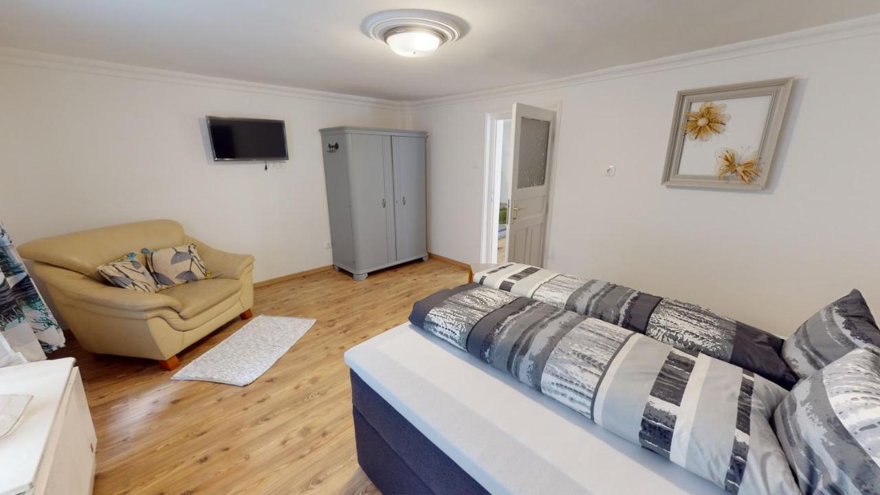 Family Apartman ميسكولك المظهر الخارجي الصورة