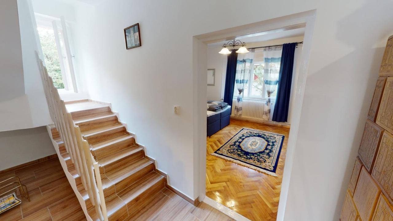 Family Apartman ميسكولك المظهر الخارجي الصورة