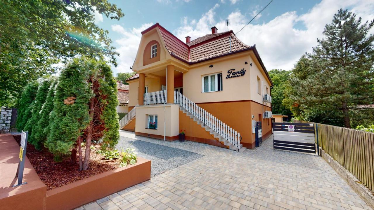 Family Apartman ميسكولك المظهر الخارجي الصورة