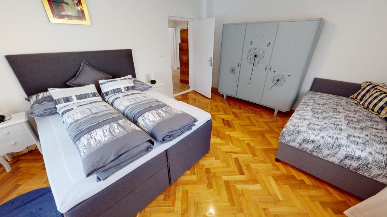 Family Apartman ميسكولك المظهر الخارجي الصورة